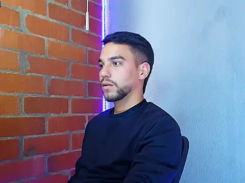 Snapshot of Leandro_valenzuela chatting on September 2025 08:54:01 PM Leandro valenzuela online show from September 2025 08:54:01 PM