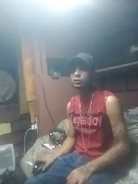 Snapshot of _Dmente_ chatting on March 2025 12:48:01 AM Dmente online show from March 2025 12:48:01 AM