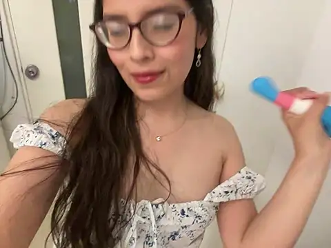 ForeverLola2024 online show from January 2025 06:05:01 AM