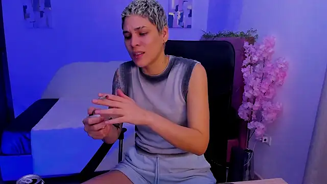 Charlee pink online show from November 2025 11:51:02 PM