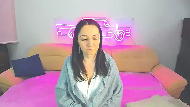 AngellLika online show from December 2024 06:32:01 AM