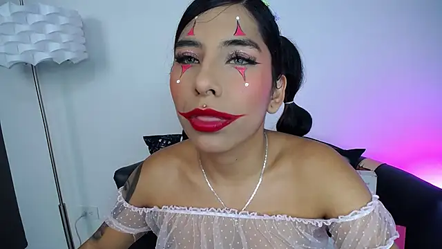 Snapshot of miss__allison chatting on October 2025 11:07:01 AM miss allison online show from October 2025 11:07:01 AM