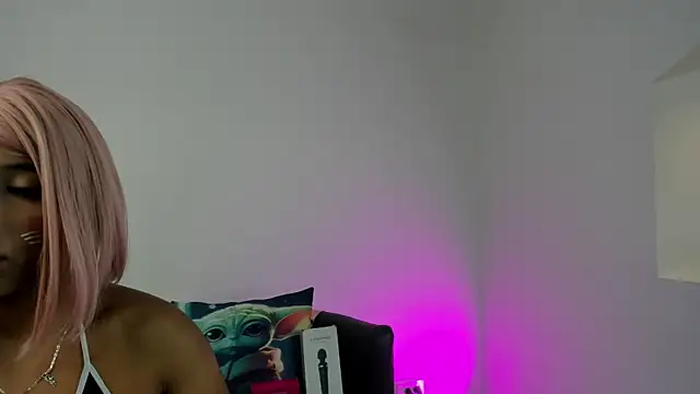 Snapshot of miss__allison chatting on October 2025 11:02:01 AM miss allison online show from October 2025 11:02:01 AM