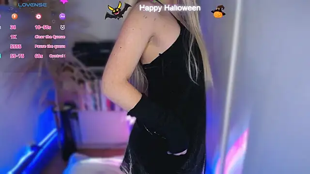 Snapshot of channel_blonde_a chatting on October 2025 04:35:02 AM channel blonde a online show from October 2025 04:35:02 AM