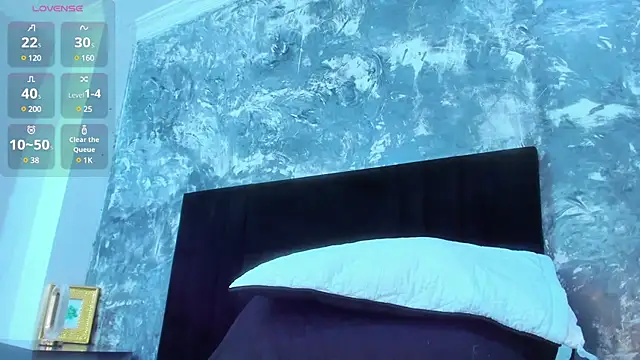 brianaGuzman online show from February 2025 07:10:01 PM