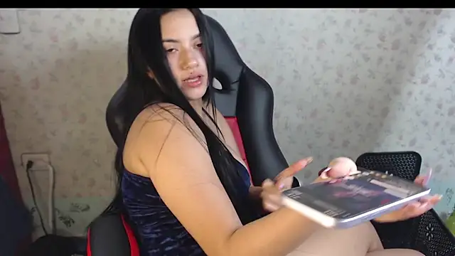 kayla k18 online show from October 2025 02:41:01 AM