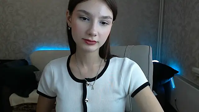 AnaHoney online show from February 2025 05:30:01 AM