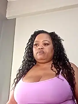 Snapshot of hugemelonsxxx chatting on November 2025 09:22:01 AM hugemelonsxxx online show from November 2025 09:22:01 AM