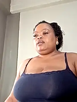 Snapshot of hugemelonsxxx chatting on November 2025 10:35:02 AM hugemelonsxxx online show from November 2025 10:35:02 AM