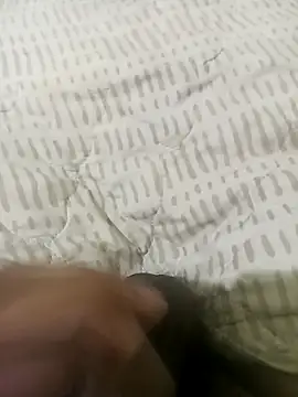 Snapshot of Johnnnm6o chatting on February 2025 03:08:01 PM Johnnnm6o online show from February 2025 03:08:01 PM