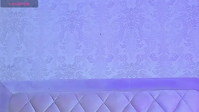 Snapshot of LiaFlowers chatting on December 2024 01:36:02 AM LiaFlowers online show from December 2024 01:36:02 AM