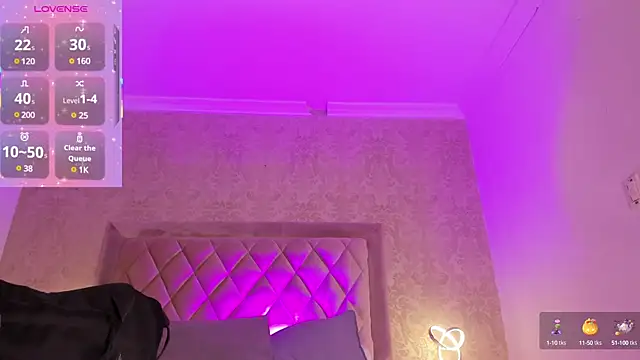 Snapshot of LiaFlowers chatting on February 2025 09:32:02 AM LiaFlowers online show from February 2025 09:32:02 AM