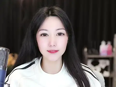 Nuyoah-77 online show from January 2025 04:05:01 PM