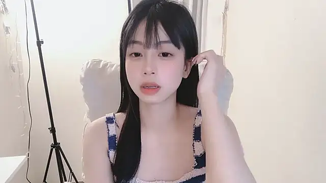 -Hottie online show from February 2025 07:17:02 PM