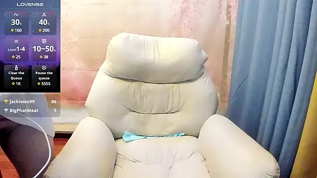 Pennyee online show from March 2025 10:44:01 AM