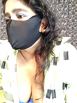 Snapshot of Maya8175 chatting on October 2025 04:42:02 PM Maya8175 online show from October 2025 04:42:02 PM