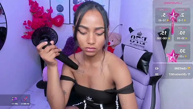 Julie coper online show from March 2025 10:52:02 PM