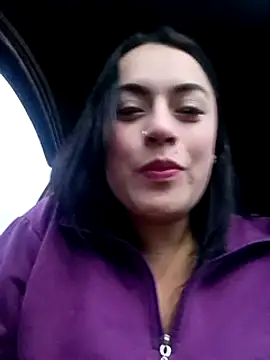 Lesly 10- online show from January 2025 11:13:02 AM