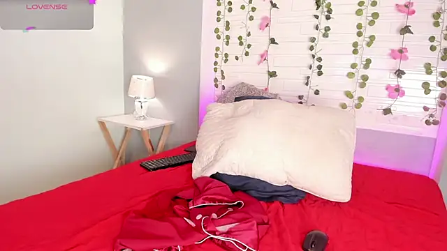 EmilyyStuart online show from January 2025 10:16:02 AM