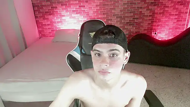 Snapshot of zacariasss_ chatting on October 2025 04:07:01 AM zacariasss online show from October 2025 04:07:01 AM