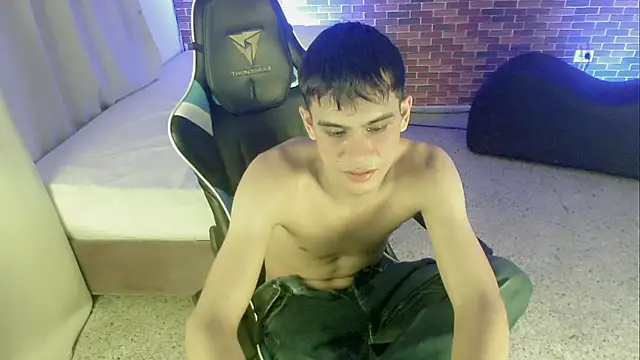 Snapshot of zacariasss_ chatting on October 2025 03:36:01 AM zacariasss online show from October 2025 03:36:01 AM