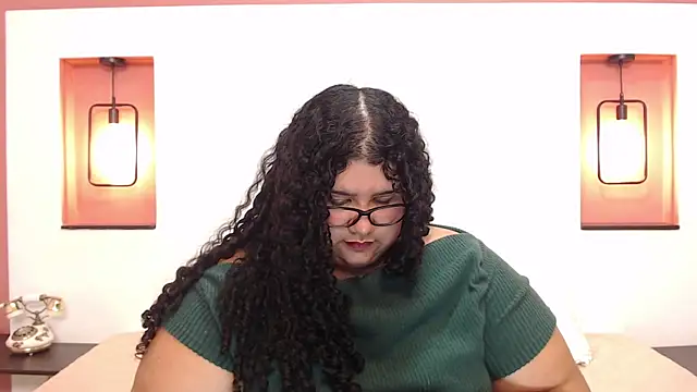 Snapshot of Miley_Collins chatting on January 2025 09:46:02 PM Miley Collins online show from January 2025 09:46:02 PM