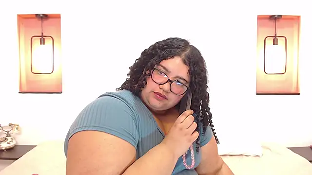 Snapshot of Miley_Collins chatting on January 2025 11:24:01 PM Miley Collins online show from January 2025 11:24:01 PM