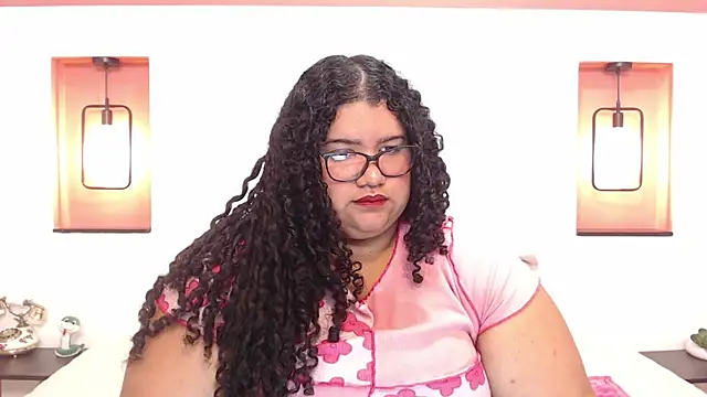 Snapshot of Miley_Collins chatting on February 2025 08:58:01 PM Miley Collins online show from February 2025 08:58:01 PM