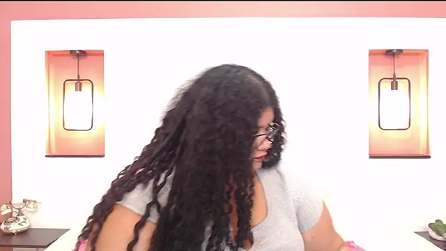 Snapshot of Miley_Collins chatting on March 2025 10:07:02 AM Miley Collins online show from March 2025 10:07:02 AM