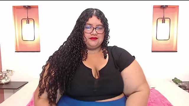 Snapshot of Miley_Collins chatting on March 2025 03:18:02 PM Miley Collins online show from March 2025 03:18:02 PM