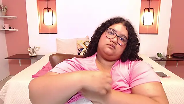 Snapshot of Miley_Collins chatting on March 2025 07:31:02 PM Miley Collins online show from March 2025 07:31:02 PM