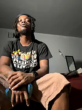 Snapshot of SluttyLyfe4L chatting on November 2025 11:20:01 AM SluttyLyfe4L online show from November 2025 11:20:01 AM