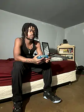 Snapshot of SluttyLyfe4L chatting on November 2025 12:27:01 AM SluttyLyfe4L online show from November 2025 12:27:01 AM