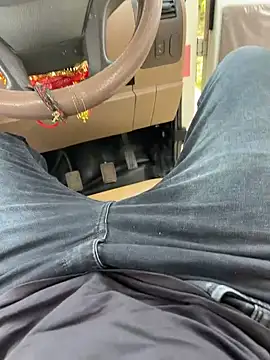 SnapIDRakesh4 online show from February 2025 05:59:02 AM