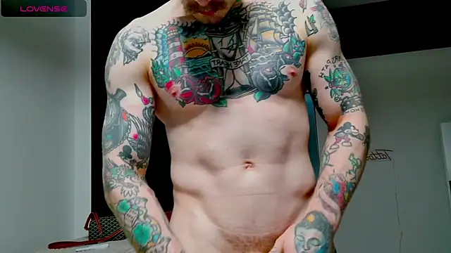 Snapshot of white_King9999 chatting on October 2025 12:23:02 PM white King9999 online show from October 2025 12:23:02 PM