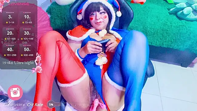 Snapshot of MilkyXSakura chatting on January 2025 05:41:01 AM MilkyXSakura online show from January 2025 05:41:01 AM