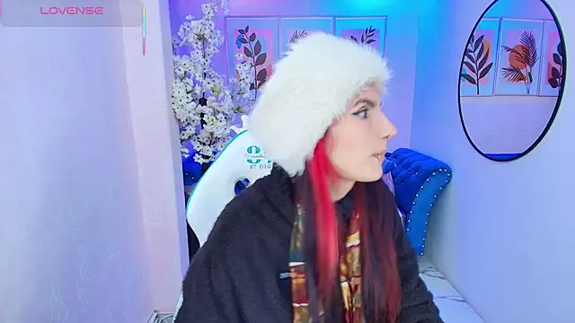 Dafne huges online show from October 2025 07:15:01 PM