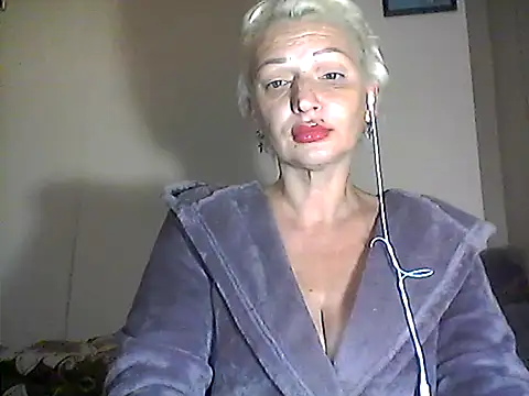 Snapshot of MaryJane441 chatting on October 2025 06:25:02 PM MaryJane441 online show from October 2025 06:25:02 PM