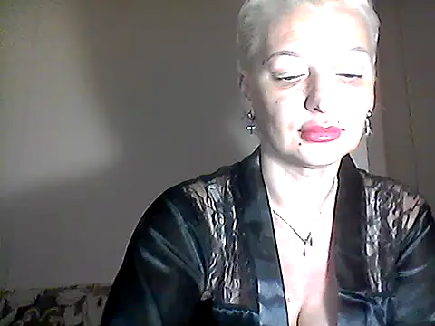 Snapshot of MaryJane441 chatting on November 2025 07:56:02 PM MaryJane441 online show from November 2025 07:56:02 PM