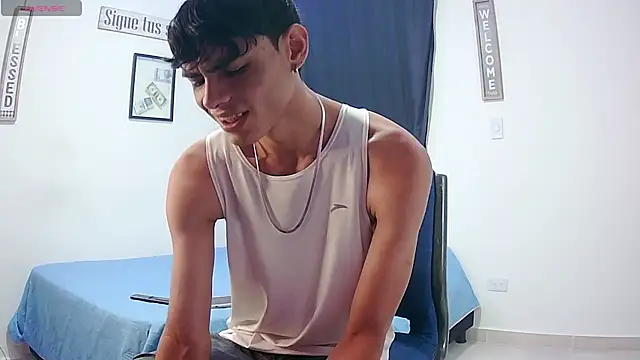 Snapshot of harrytomson_1 chatting on October 2025 12:11:01 AM harrytomson 1 online show from October 2025 12:11:01 AM