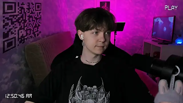 Snapshot of charonbaby1 chatting on October 2025 09:50:01 PM charonbaby1 online show from October 2025 09:50:01 PM