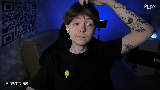 Snapshot of charonbaby1 chatting on October 2025 09:05:02 PM charonbaby1 online show from October 2025 09:05:02 PM