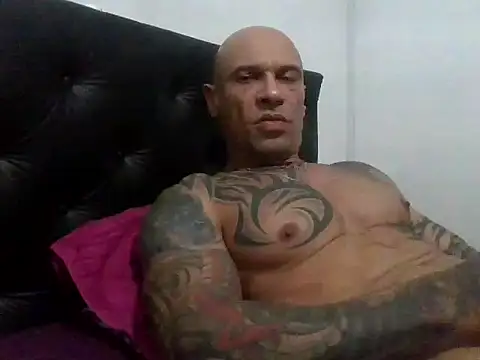 Snapshot of Arc8njoblack chatting on December 2025 03:56:02 AM Arc8njoblack online show from December 2025 03:56:02 AM