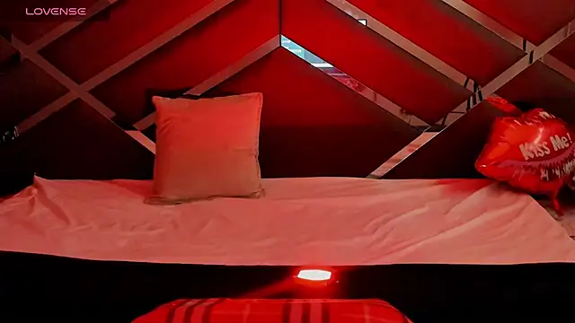 SexyNaf online show from October 2025 07:10:02 PM