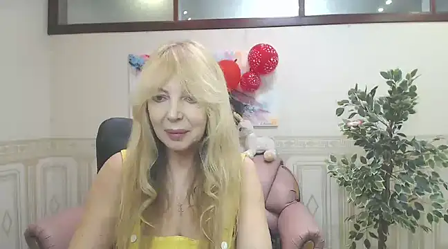 Anna Diax online show from February 2025 04:00:02 PM