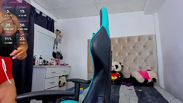 lulu ferrer online show from October 2025 01:42:02 PM