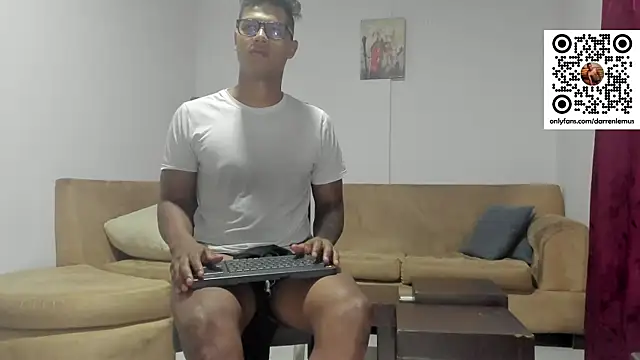Darren hot2 online show from January 2025 08:29:01 AM