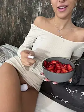 iamKylaBaby online show from February 2025 05:01:01 PM