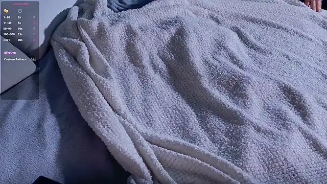 SunnyRisha online show from September 2025 05:07:02 AM