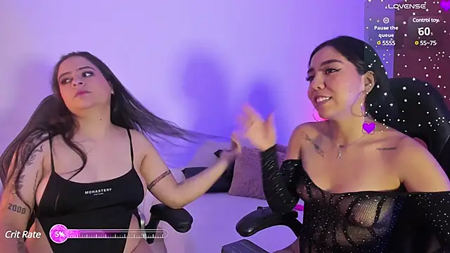 Snapshot of KarolandMichel chatting on February 2025 11:34:02 AM KarolandMichel online show from February 2025 11:34:02 AM